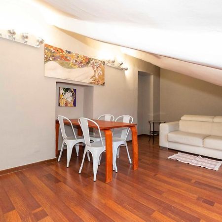 San Salvario Apt With Balcony Turín Exterior foto
