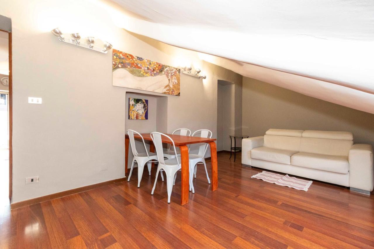 San Salvario Apt With Balcony Turín Exterior foto
